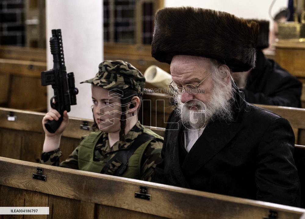 Jewish Community Celebrates Purim In Antwerp