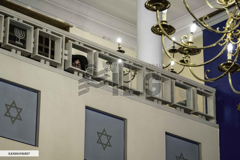 Jewish Community Celebrates Purim In Antwerp