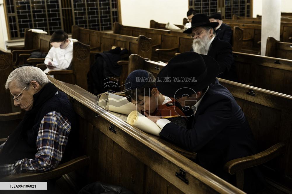 Jewish Community Celebrates Purim In Antwerp