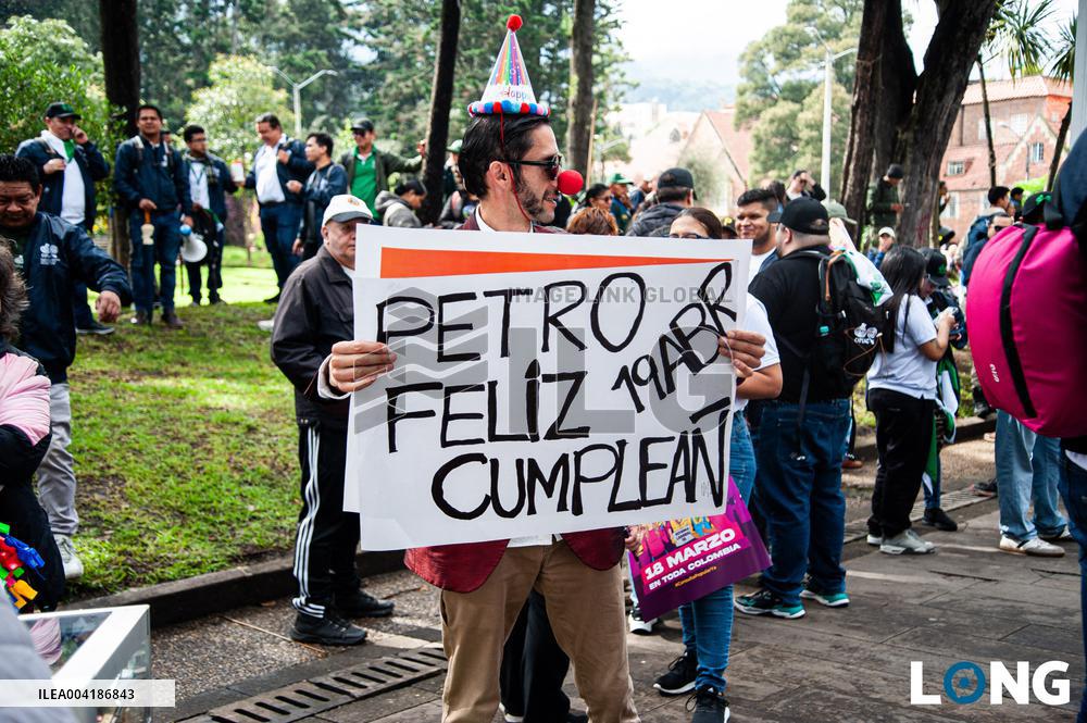 Demonstrations in Support of Colombian President Reforms
