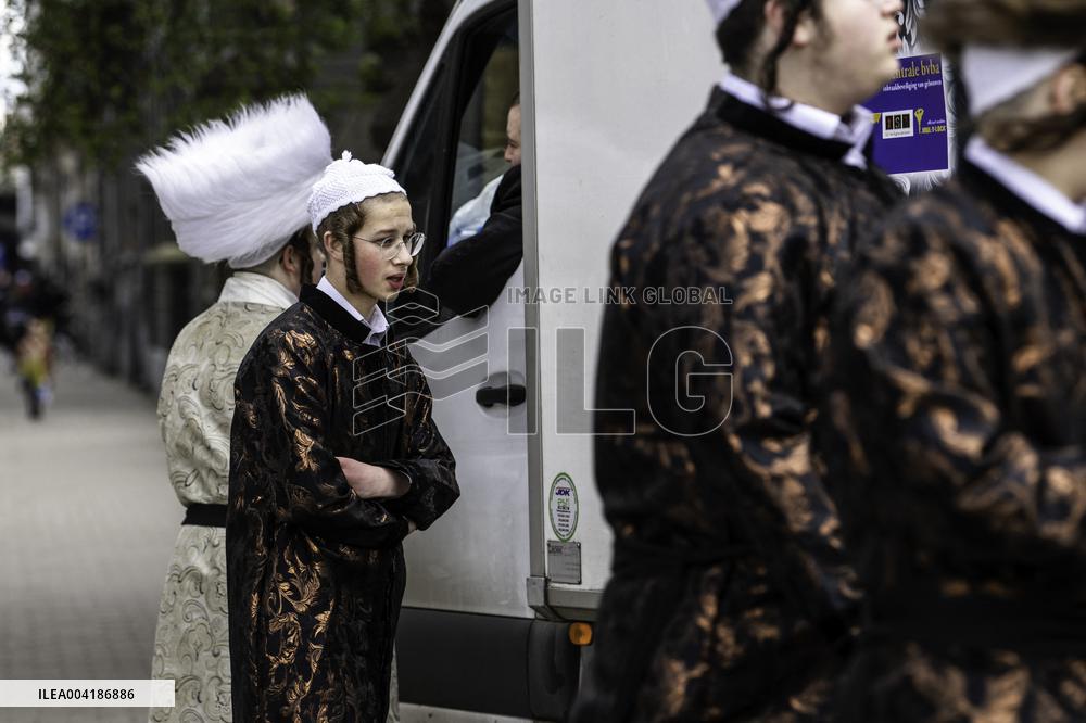 Jewish Community Celebrates Purim In Antwerp