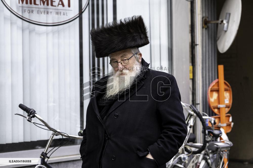 Jewish Community Celebrates Purim In Antwerp