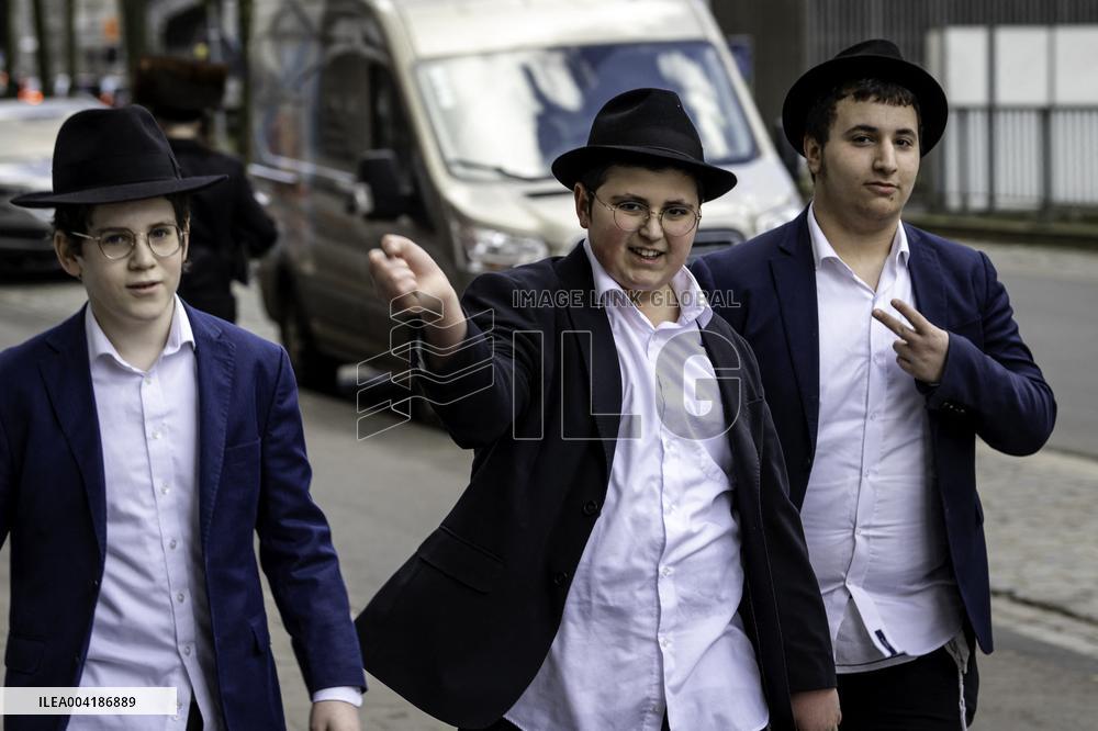 Jewish Community Celebrates Purim In Antwerp