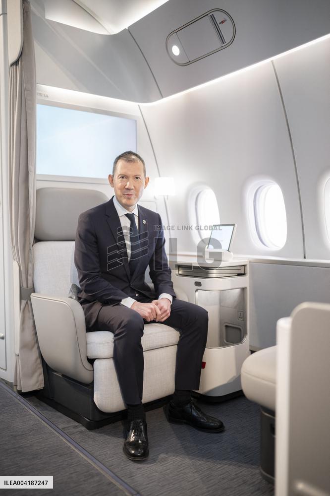 Official presentation of Air France s new La Premiere cabin - Paris