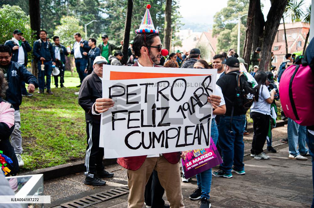 Demonstrations in Support of Colombian President Reforms