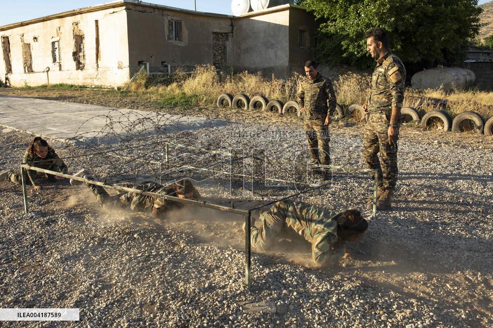 Peshmerga Recruits Of The Democratic Party of Iranian Kurdistan - Erbil
