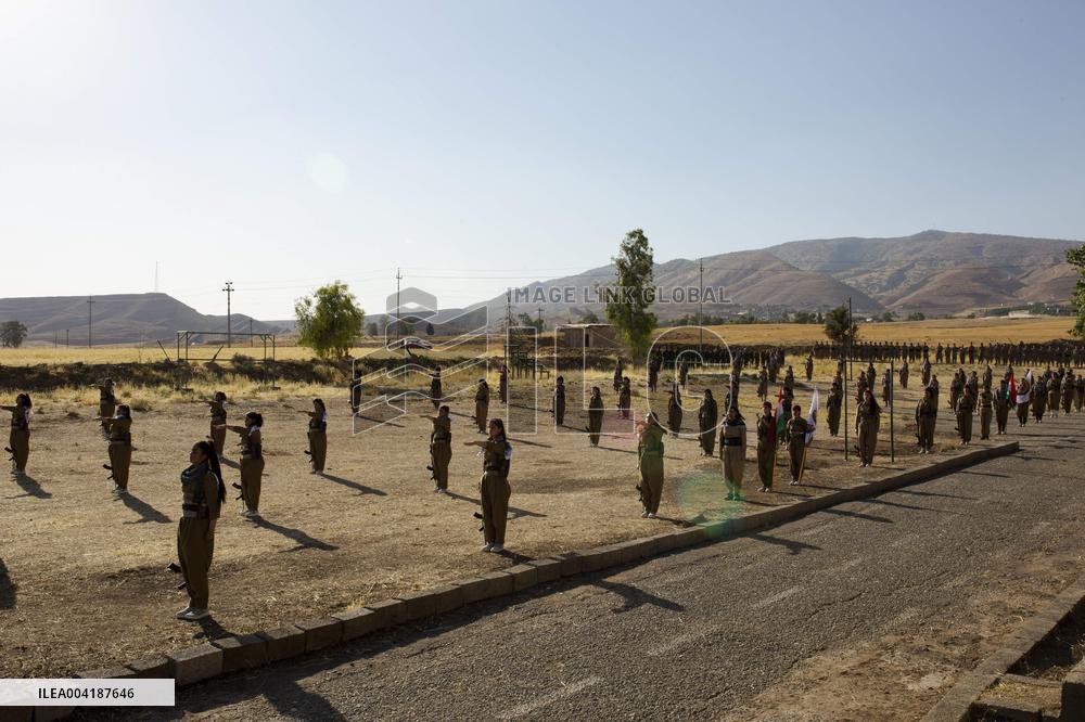 Peshmerga Recruits Of The Democratic Party of Iranian Kurdistan - Erbil