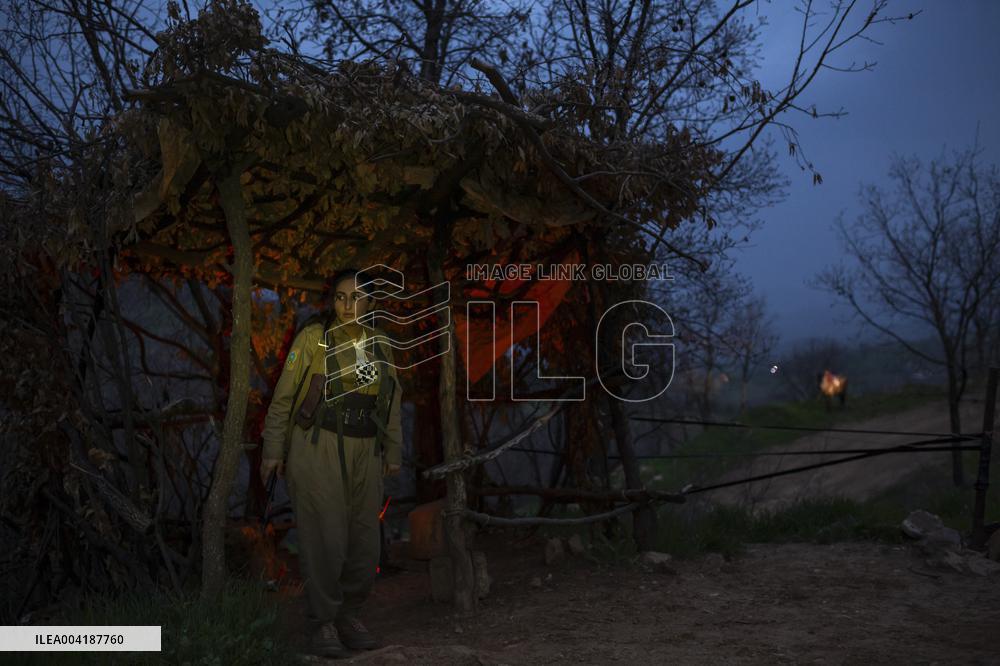 Female Peshmerga Fighters In The Mountains - Iraq