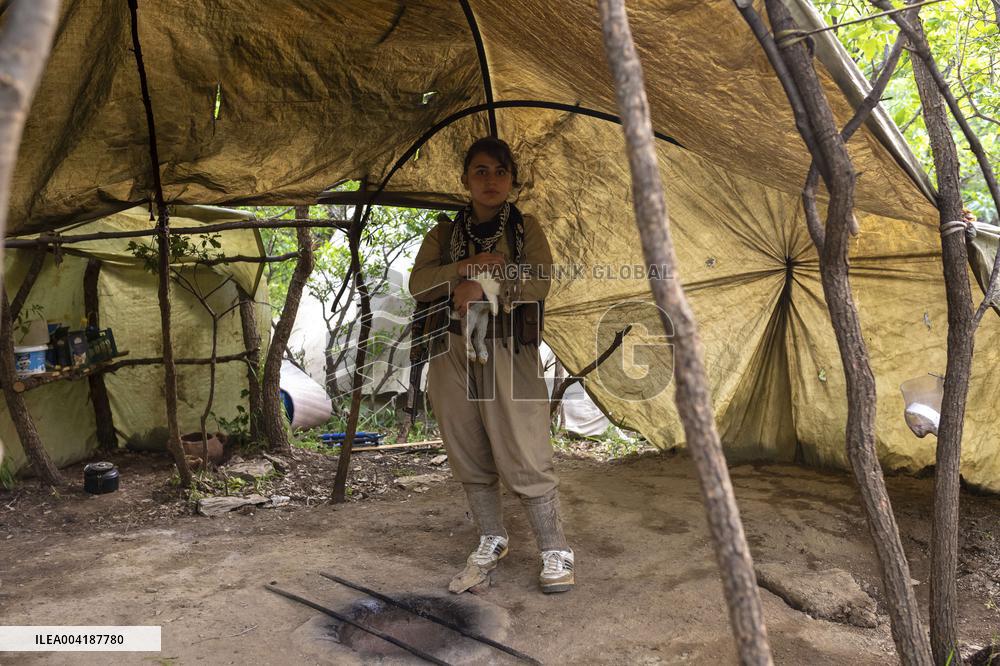 Female Peshmerga Fighters In The Mountains - Iraq