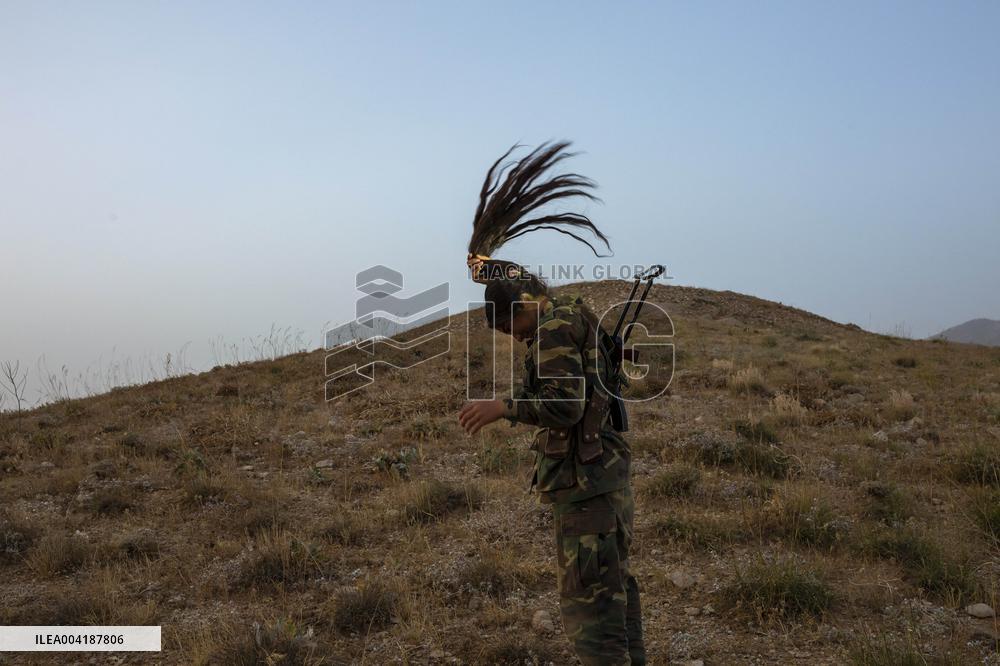 Female Peshmerga Fighters In The Mountains - Iraq
