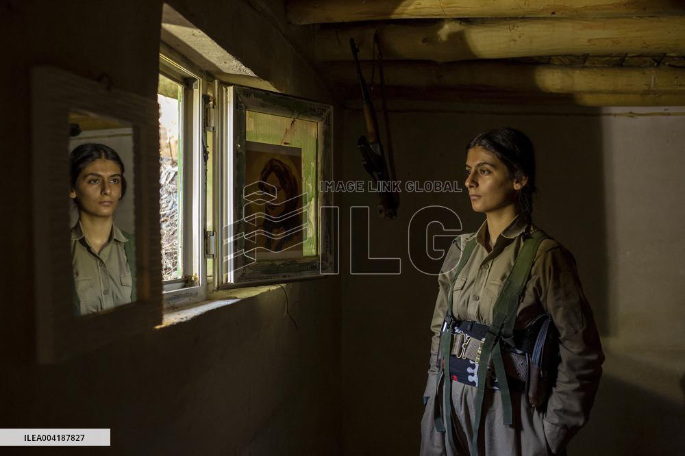 Female Peshmerga Fighters In The Mountains - Iraq