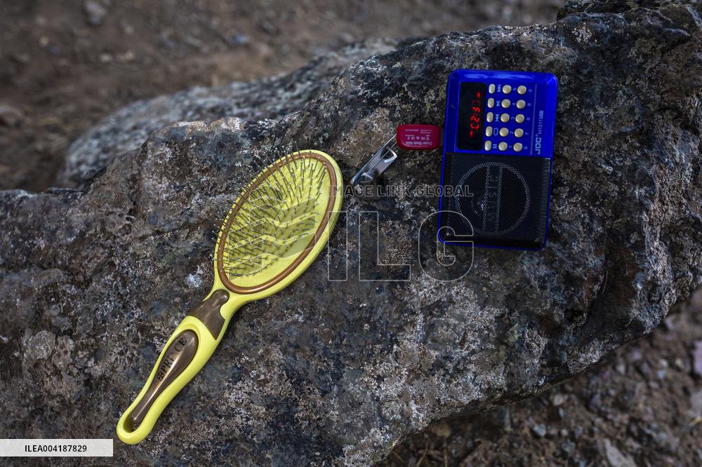 Female Peshmerga Fighters In The Mountains - Iraq