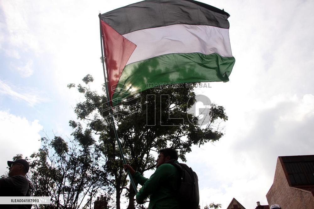 Demonstrations in Support of Colombian President Reforms