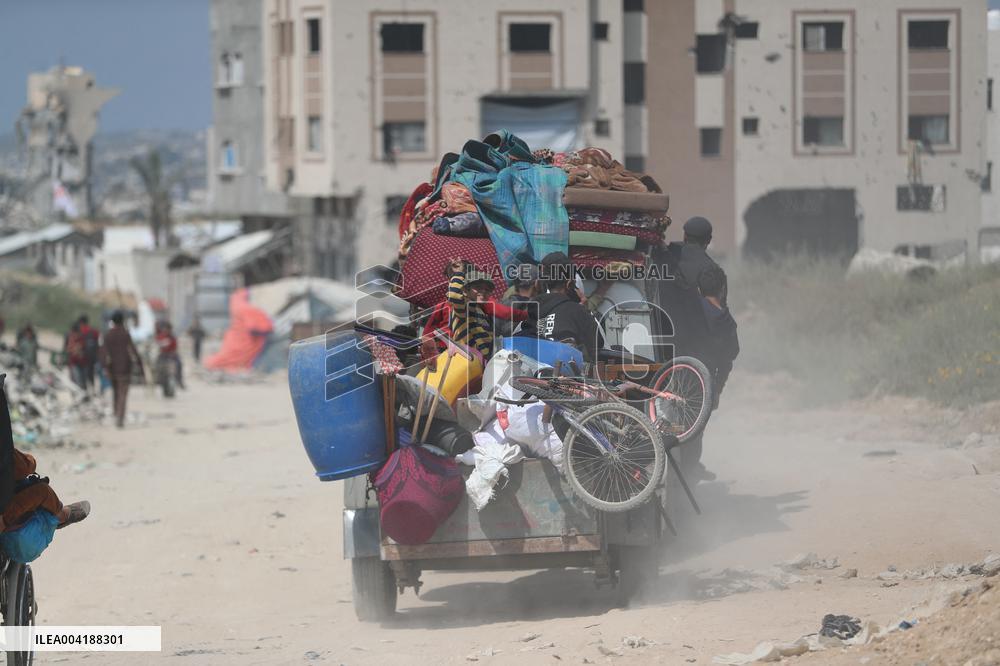 Deadly Bombardments And Mass Exodus - Gaza