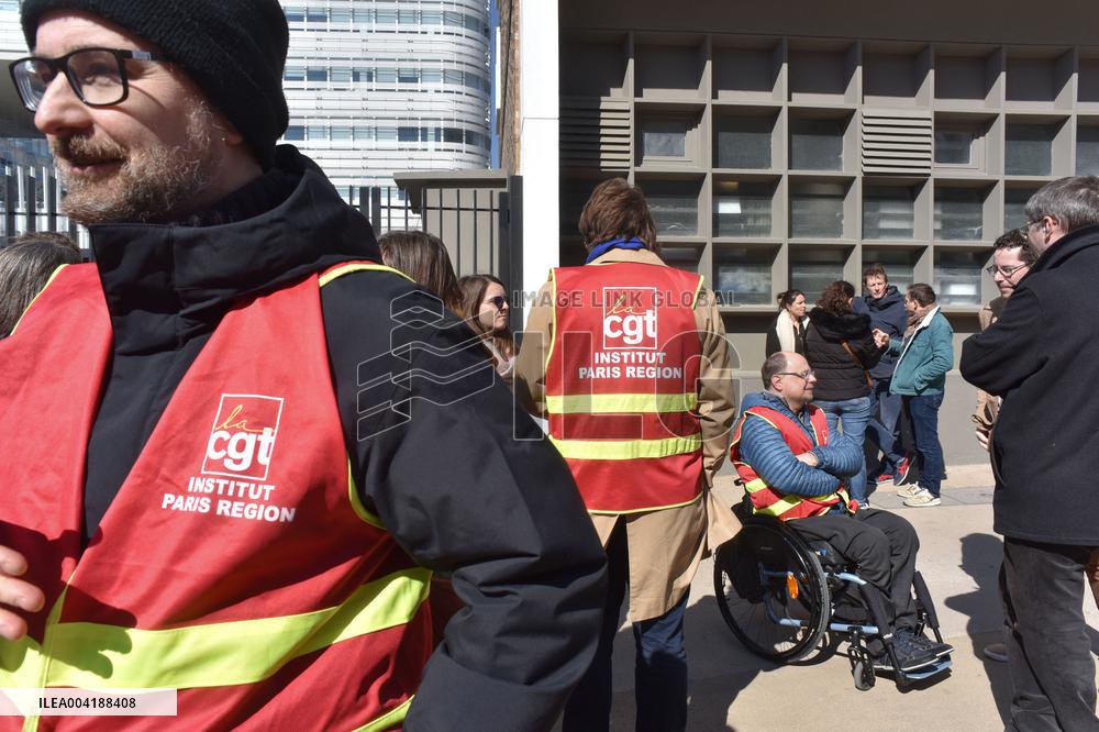 Demonstration to Save the Paris Region Institute in Saint-Ouen Sur Seine