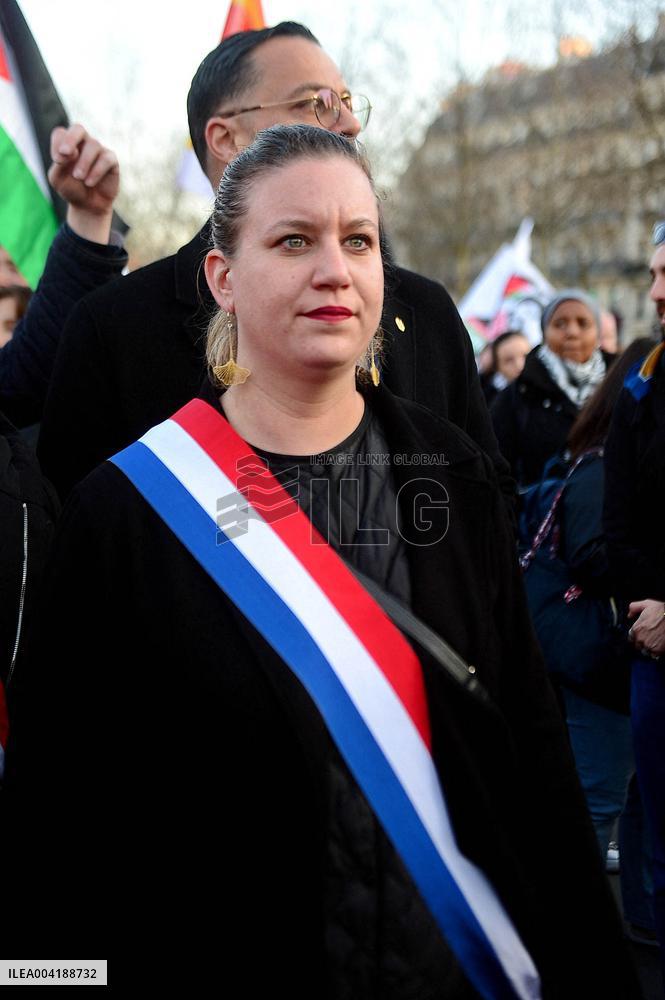 Rally in Support of The People of Gaza - Paris