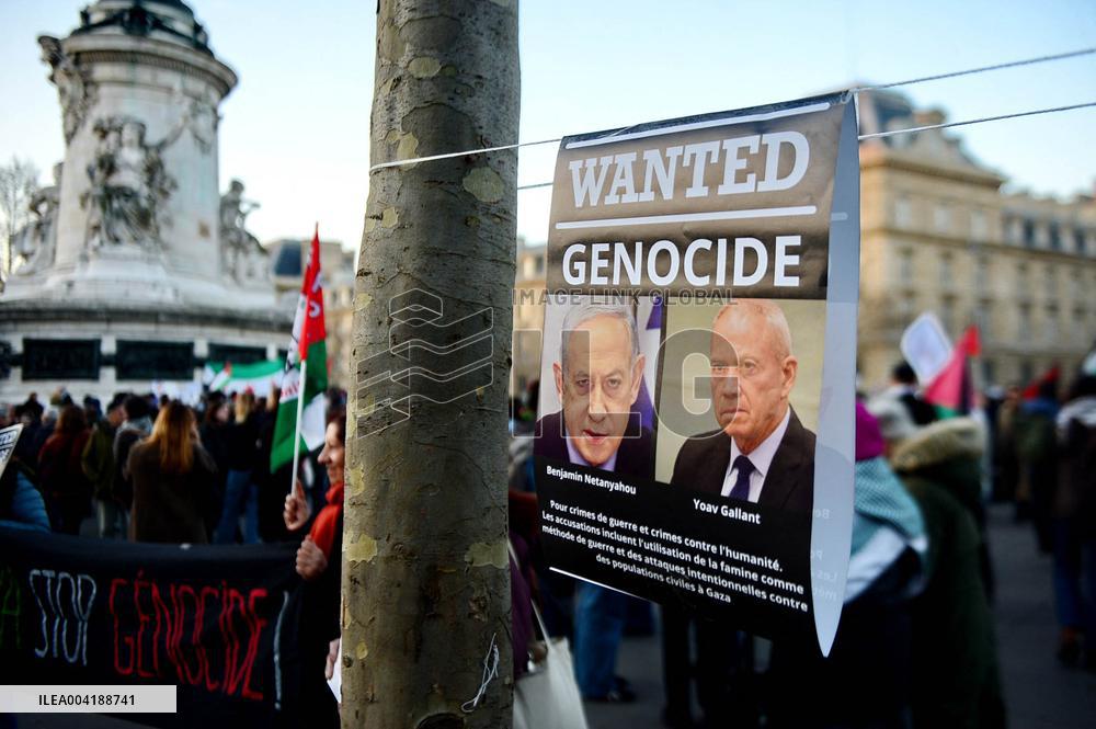 Rally in Support of The People of Gaza - Paris