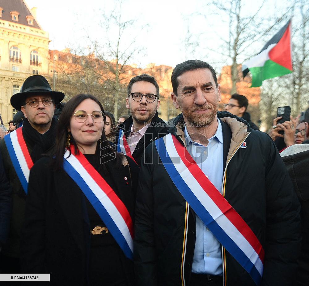 Rally in Support of The People of Gaza - Paris