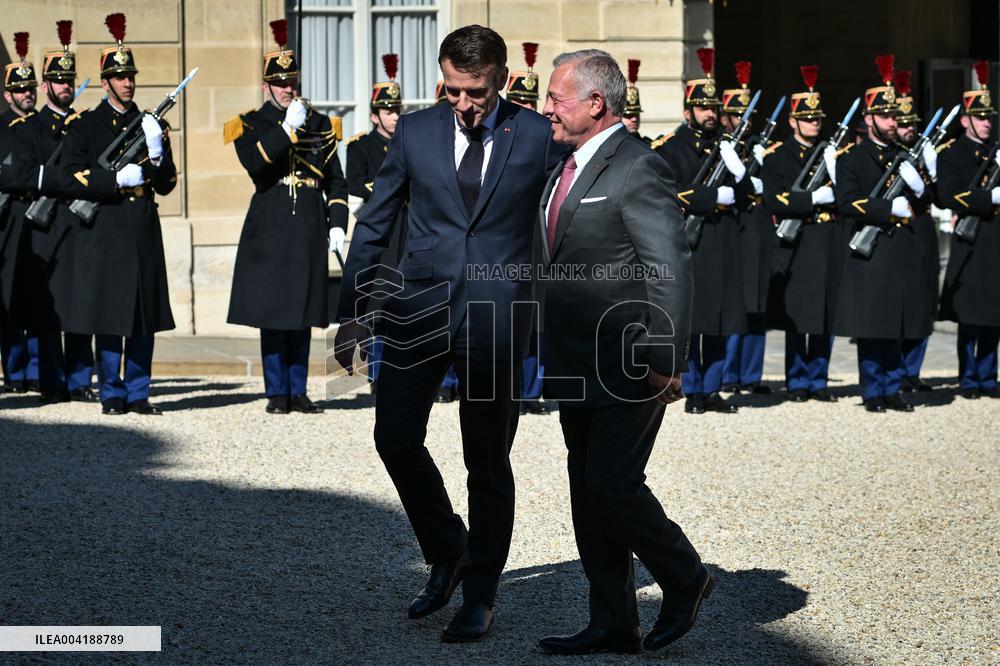 Emmanuel Macron welcomes King Abdullah II of Jordan at the Elysee FA