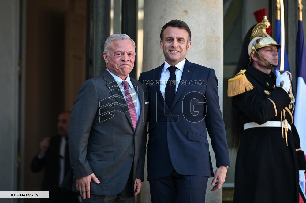 Emmanuel Macron welcomes King Abdullah II of Jordan at the Elysee FA