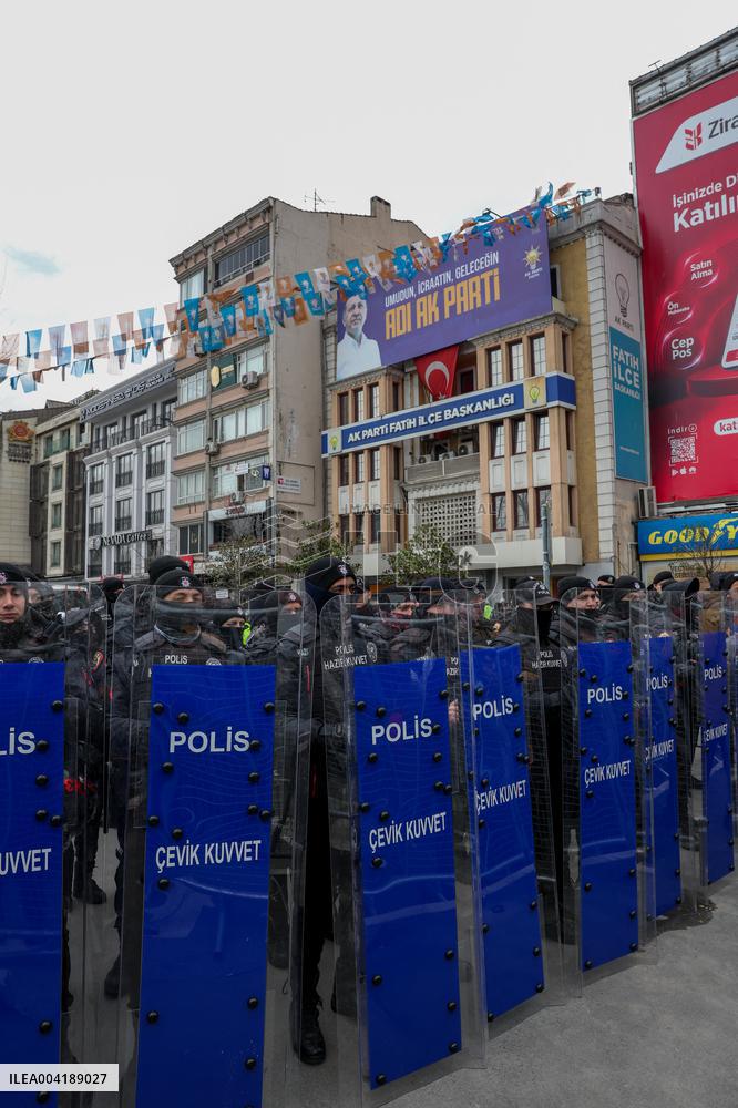 People protest Istanbul Mayor Ekrem İmamoglu detention - Istanbul