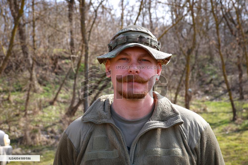 Soldiers of 40th Separate Coastal Defense Brigade practice landing from motorboats