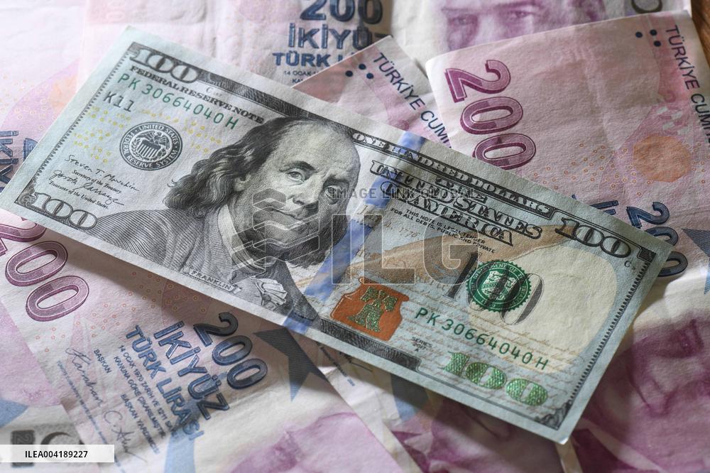 Turkish lira, stock market drop after Istanbul mayor and Erdogan rival arrested