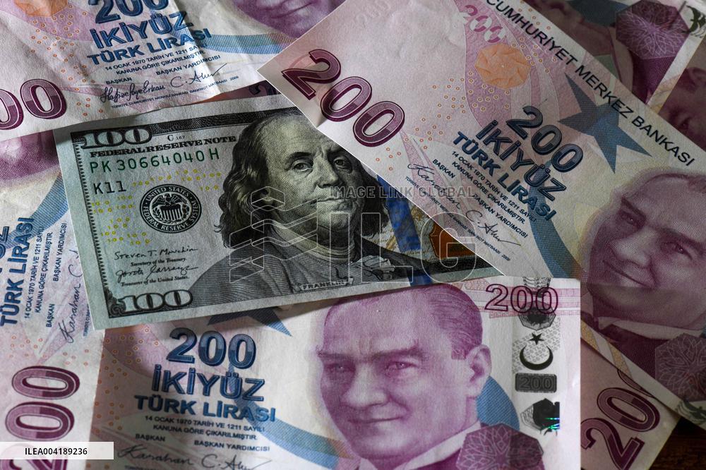 Turkish lira, stock market drop after Istanbul mayor and Erdogan rival arrested