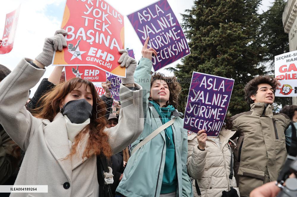 University Students Protest - Istanbul
