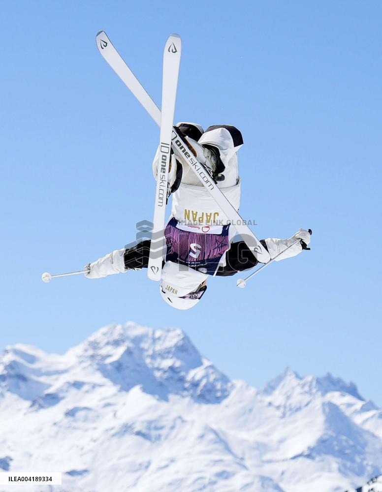 Freestyle skiing: World championships