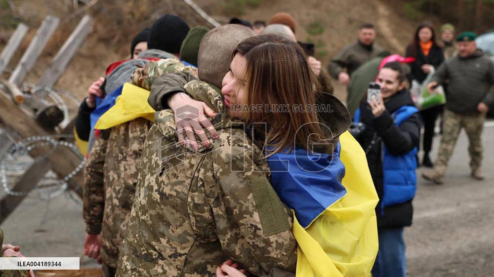 Ukrainian POW Exchange 197 Return, Including 22 Wounded
