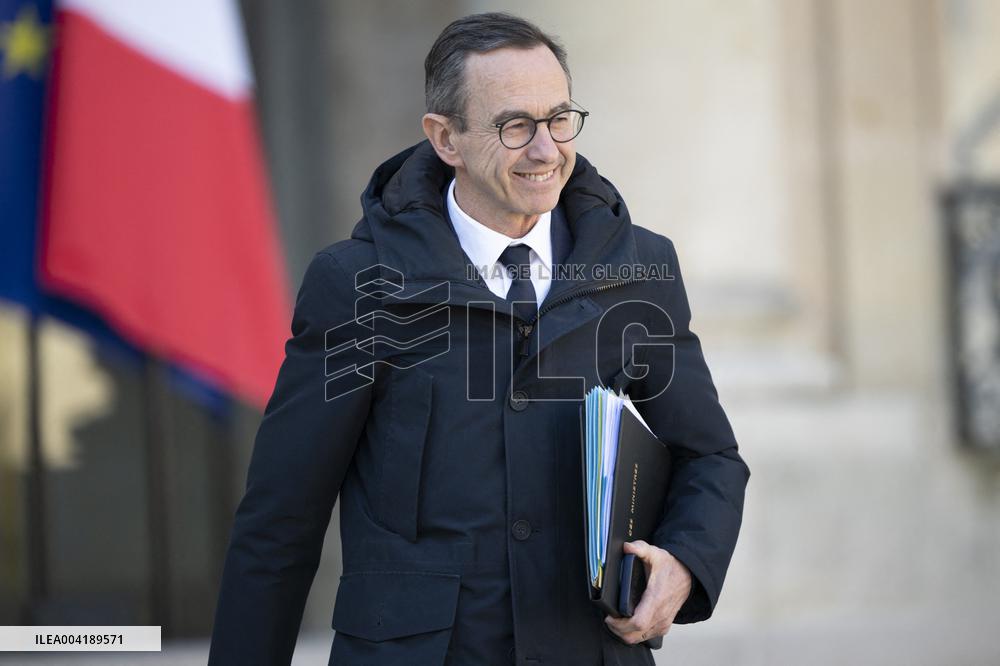 Weekly Cabinet Meeting - Paris