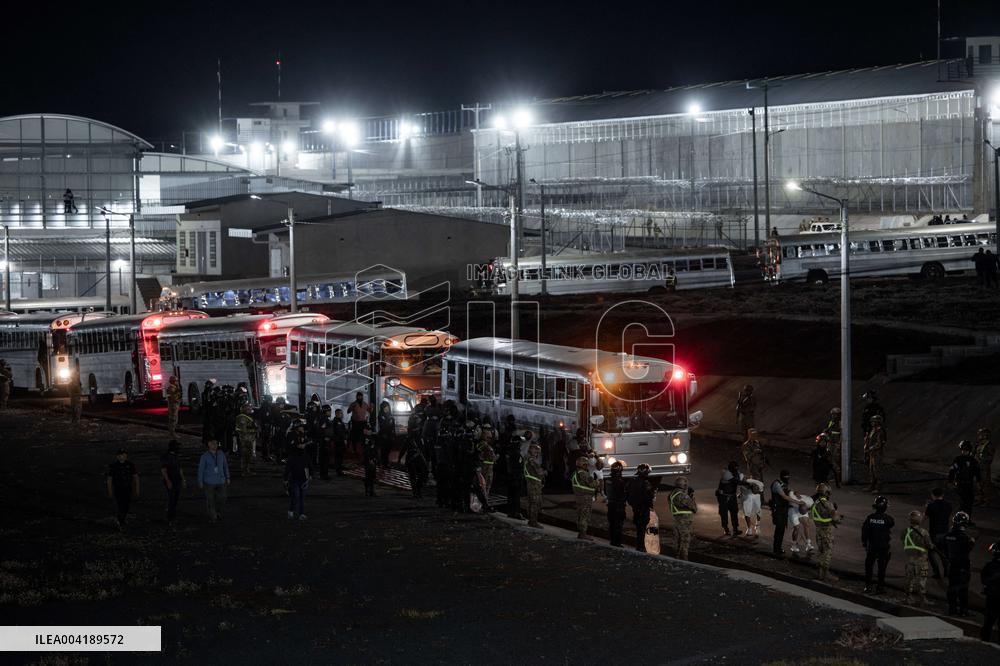 Gang Members Deported From the US - El Salvador