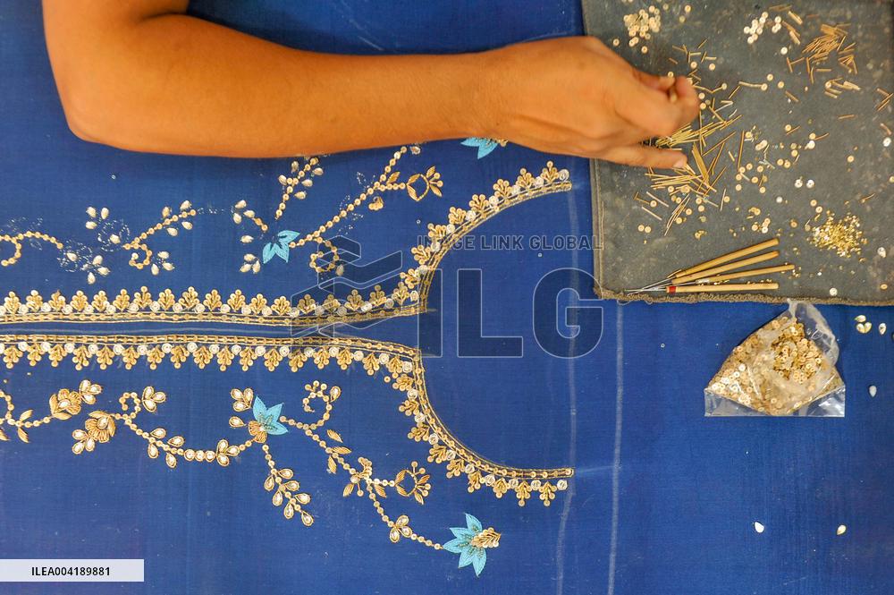 Production Of Zardozi and Karchupi - Bangladesh