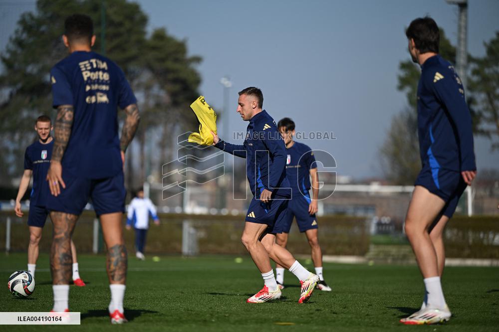 CALCIO - UEFA Nations League - Team Italy - Training