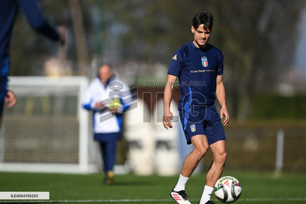 CALCIO - UEFA Nations League - Team Italy - Training
