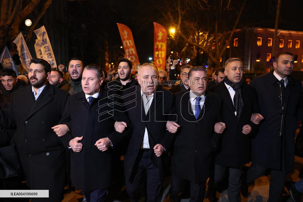 Protest in Ankara after mayor Ekrem Imamoglu s detention