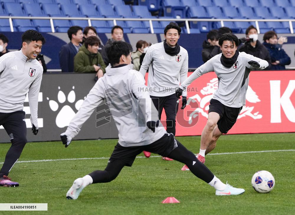 Football: World Cup qualifier