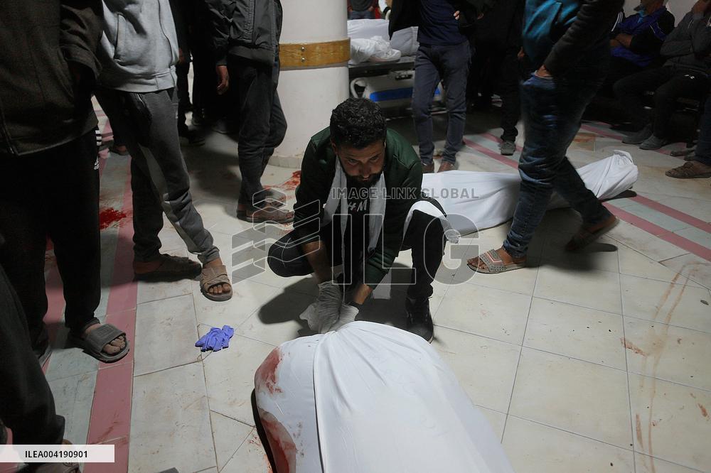 Relatives Mourn Palestinians Killed in Israeli Strikes - Gaza