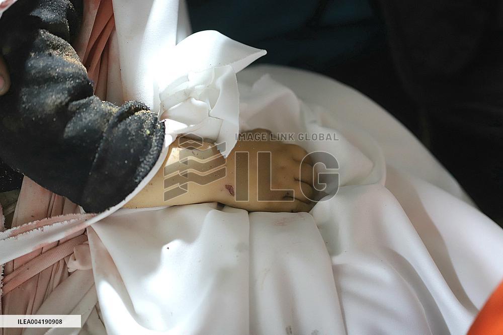 Relatives Mourn Palestinians Killed in Israeli Strikes - Gaza