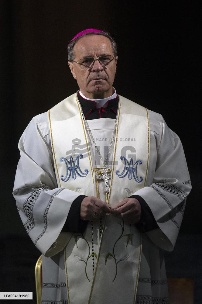 Rosary for Pope Francis Health - Vatican