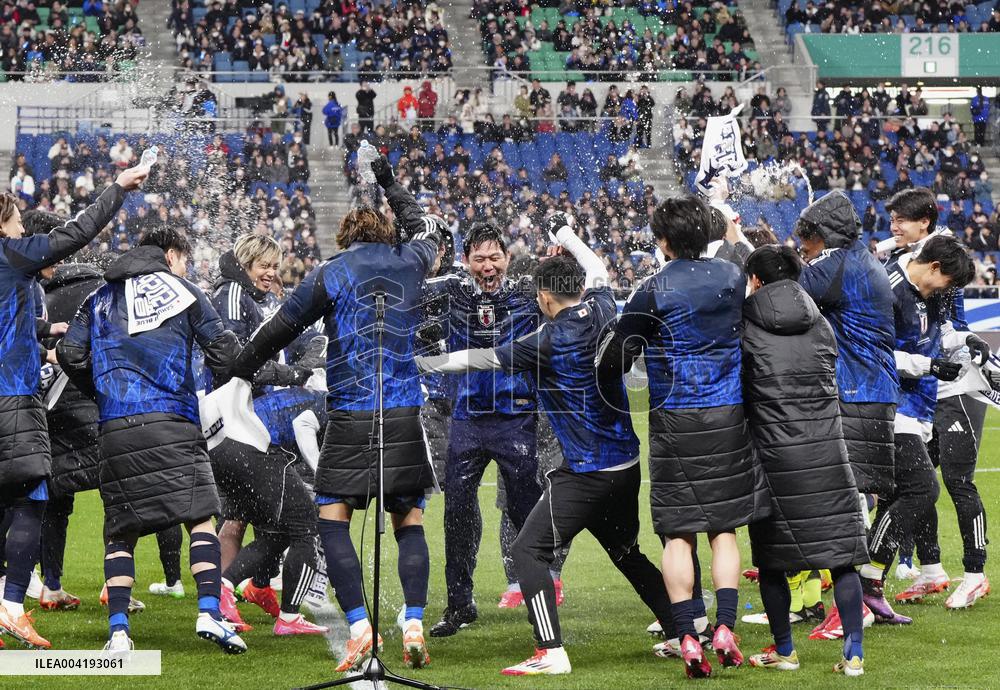 Football: World Cup qualifier