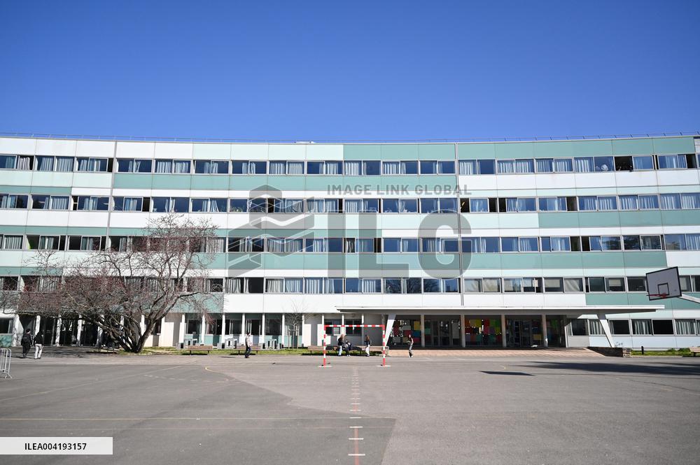 Illustration High School Hector Berlioz - Vincennes