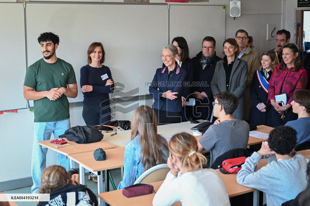 Borne Visits the High School Hector Berlioz - Vincennes