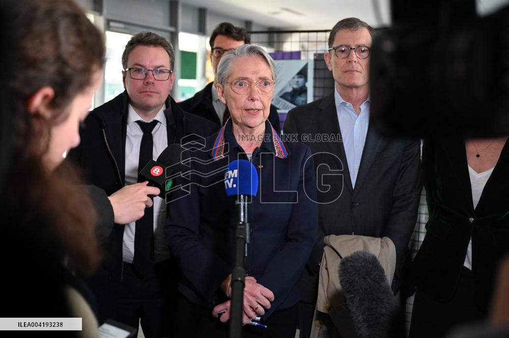 Borne Visits the High School Hector Berlioz - Vincennes