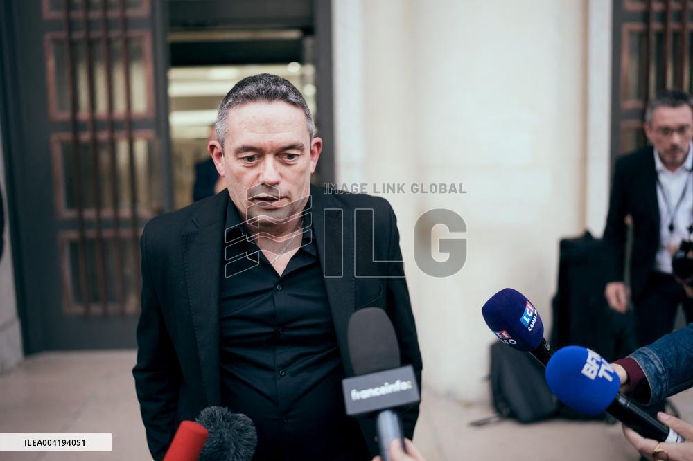 Unions leave pension talks "conclave" - Paris AJ