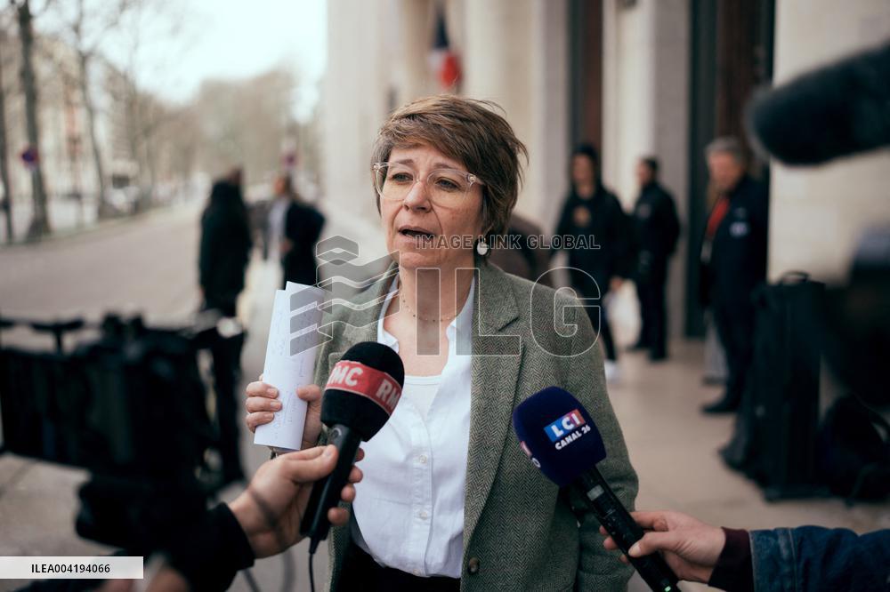 Unions leave pension talks "conclave" - Paris AJ