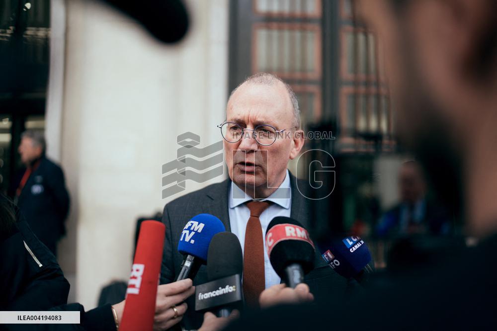 Unions leave pension talks "conclave" - Paris AJ