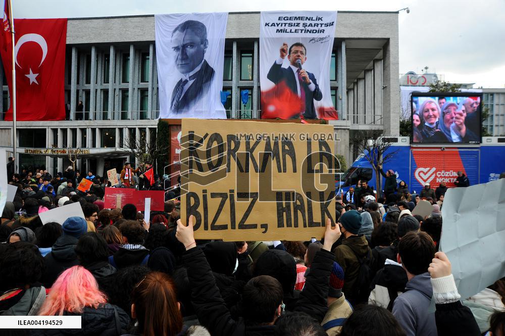 University students protest In front of Istanbul Municipality in Sarachane - Istanbul