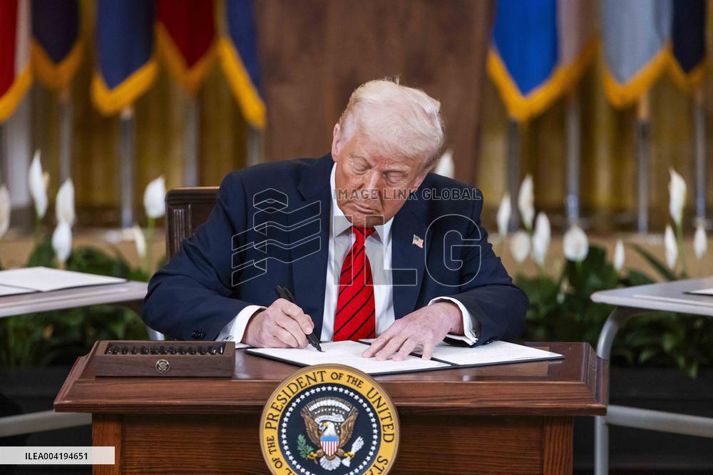 President Trump signs executive order aimed at downsizing the Department of Education